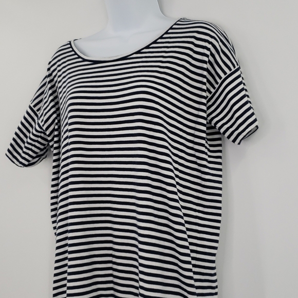 Everlane Striped T-Shirt Dress - Picture 4 of 7